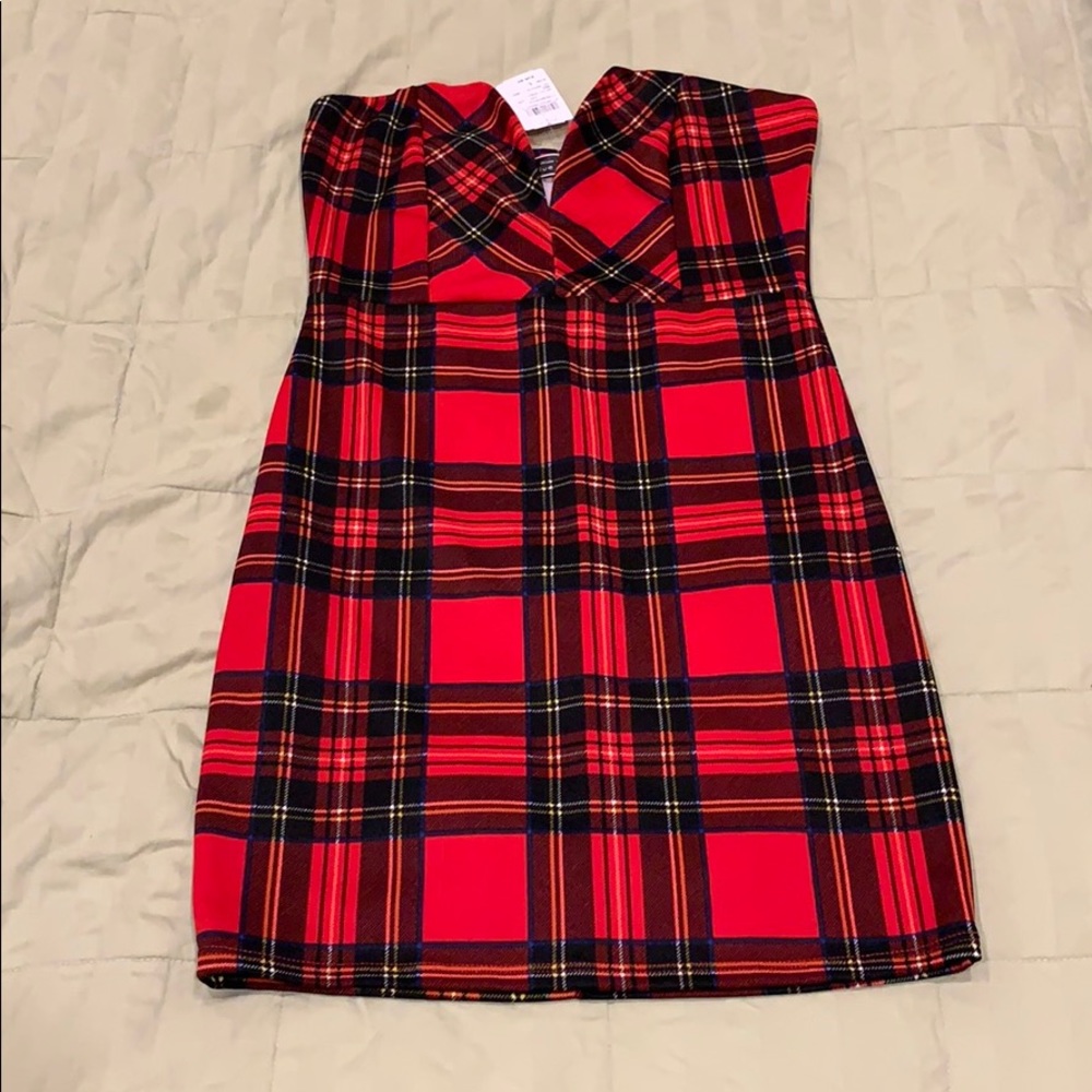 Plaid strapless mini-dress